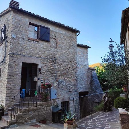 B&B Bivacco Frasassi Climbing & Trail Running House Genga  Buitenkant foto