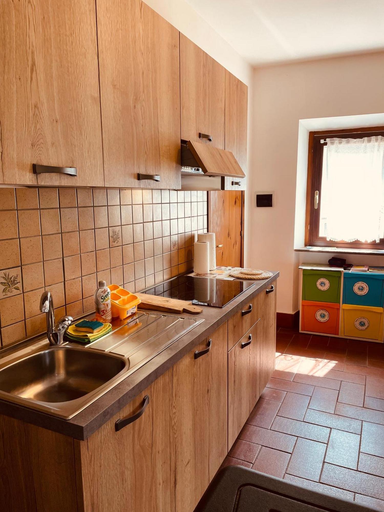B&B Bivacco Frasassi Climbing & Trail Running House Genga  Buitenkant foto